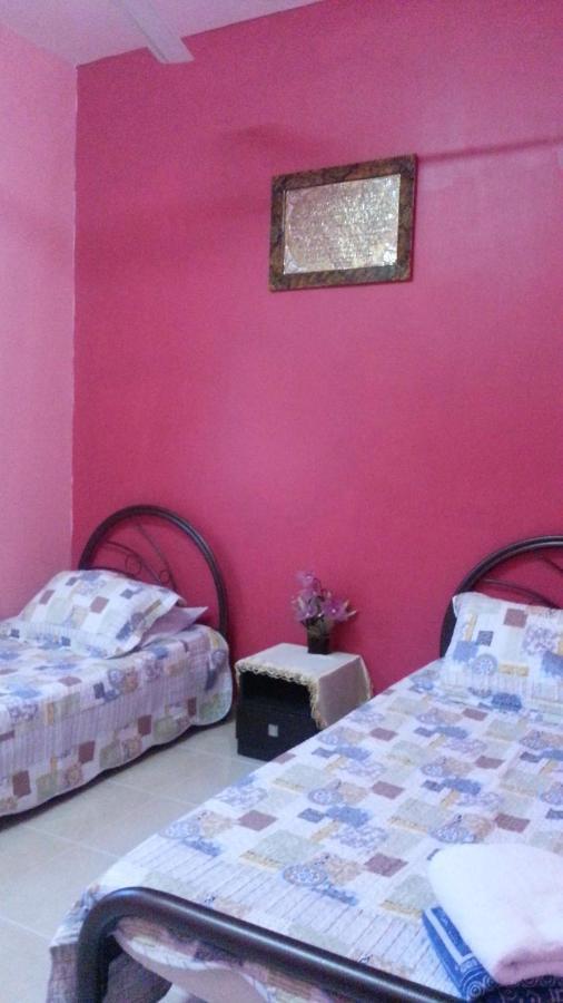 Yasmeen Homestay Kemaman Chukai Exteriér fotografie